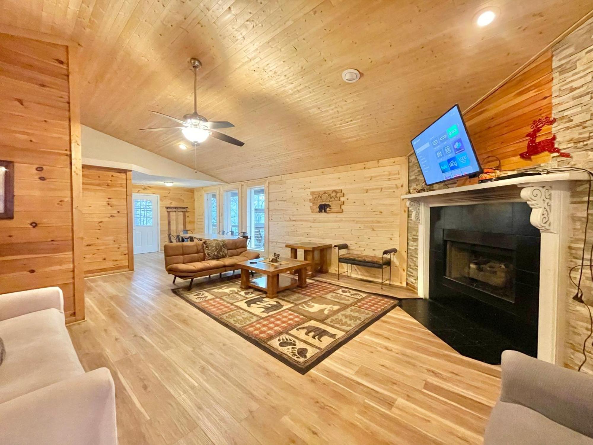 Lazy Bear Cabin Sevierville Extérieur photo