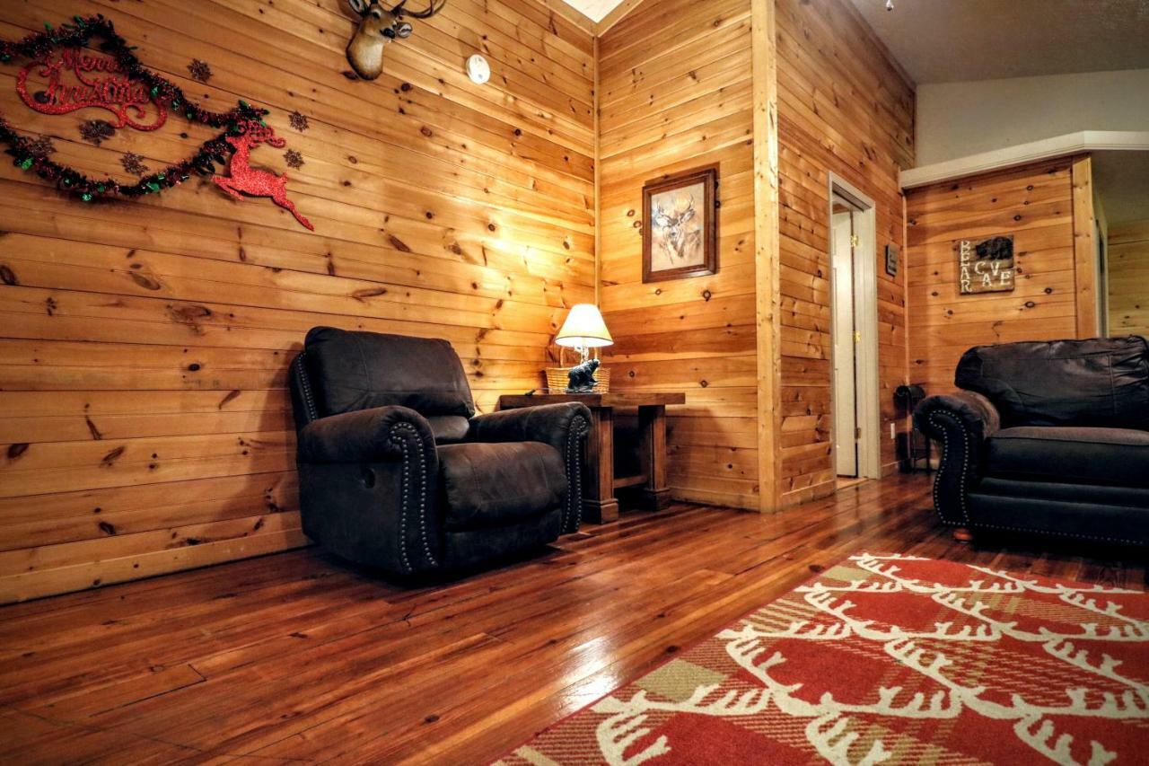 Lazy Bear Cabin Sevierville Extérieur photo